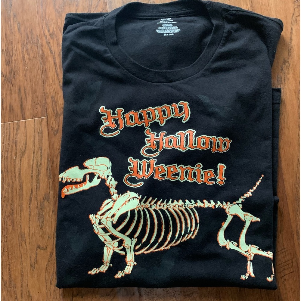 Halloween Black Glow in The Dark Graphic T Shirt‎